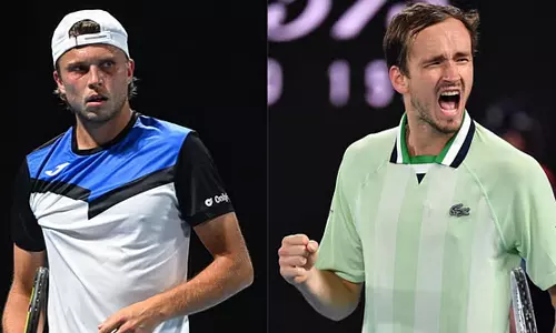 மாண்டே கார்லோ மாஸ்டர்ஸ்: முதல் சுற்றில் மெத்வதேவ், முல்லர் வெற்றி