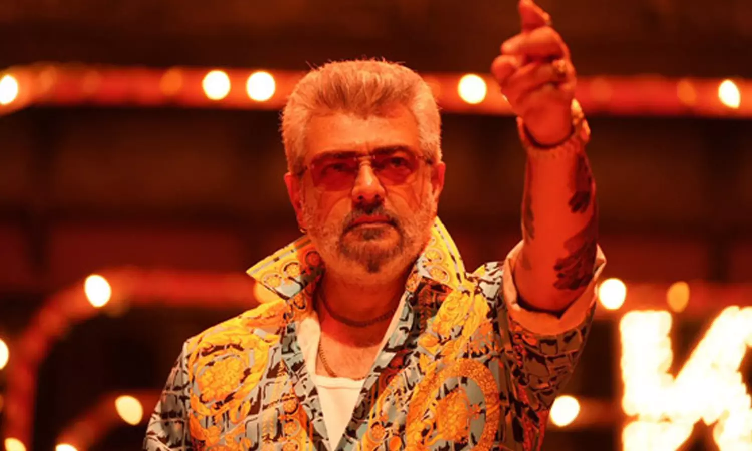 நாளை ரிலீஸ் ஆகும் குட் பேட் அக்லி- புதிய போஸ்டரை வெளியிட்ட படக்குழு