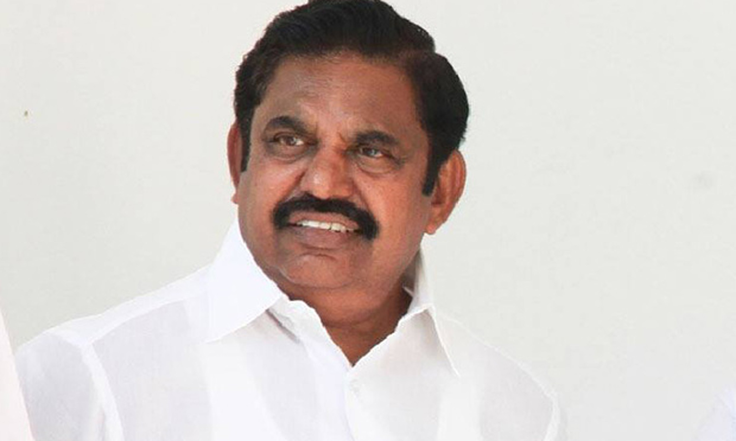 எடப்பாடி பழனிசாமி இல்லத்தில் அ.தி.மு.க. நிர்வாகிகள் ஆலோசனை