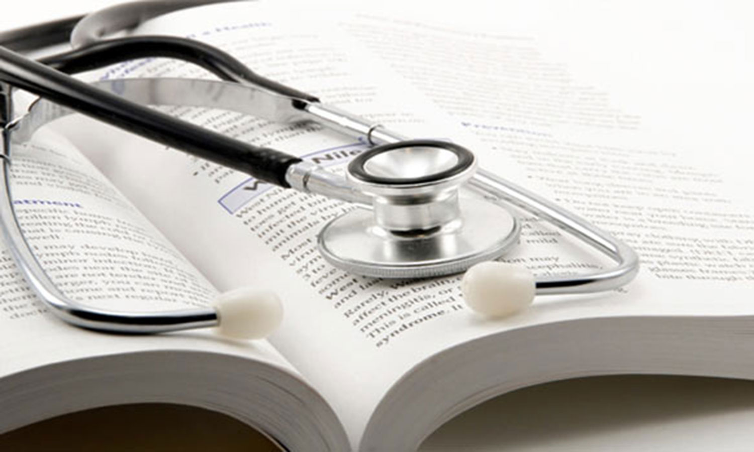 இந்தியாவில் மருத்துவ கல்லூரிகள் எண்ணிக்கையில் தமிழகம் முதலிடம்- மத்திய அரசு தகவல்