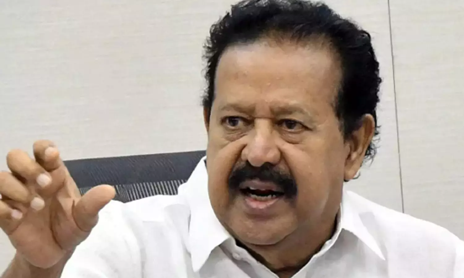 மீண்டும் சர்ச்சை பேச்சு - அமைச்சராகவே இருக்க தகுதியற்ற வகையில் பேசும் பொன்முடி மீண்டும் சர்ச்சை பேச்சு - அமைச்சராகவே இருக்க தகுதியற்ற வகையில் பேசும் பொன்முடி