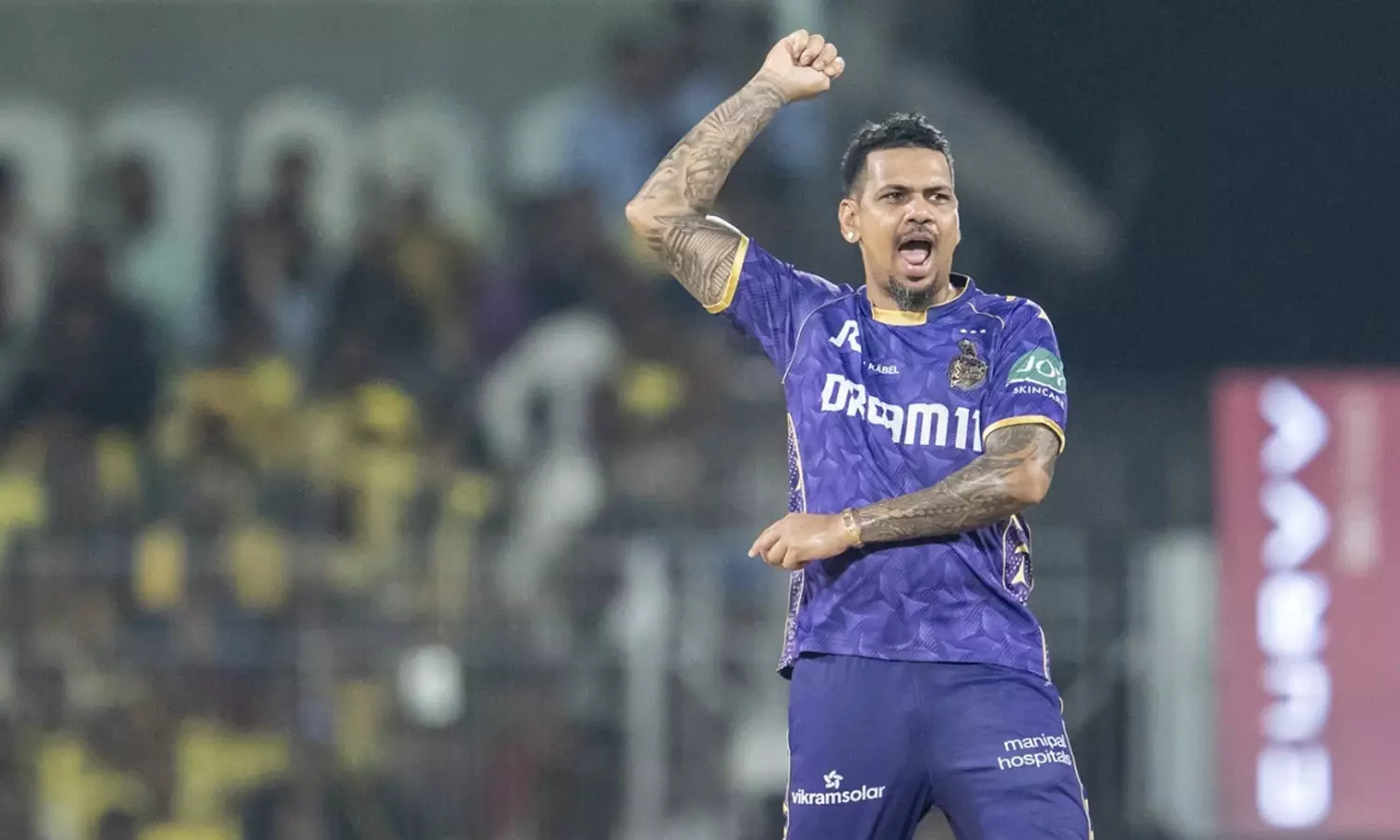 சுனில் நரைன் அபாரம்: 8 விக்கெட் வித்தியாசத்தில் சென்னையை வீழ்த்தியது கொல்கத்தா