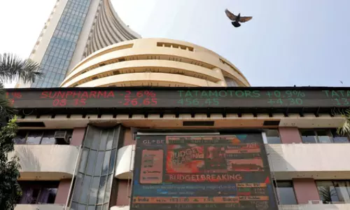 பங்குச்சந்தை உயர்வுடன் தொடக்கம் - SENSEX -  NIFTY எவ்வளவு?..  எந்தெந்த துறைகளில் ஏற்றம்?