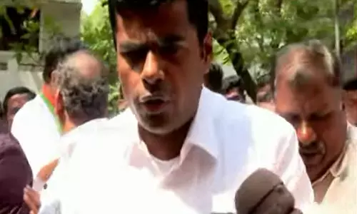 தமிழக பாஜக தலைவர் பொறுப்பை ஒப்படைப்பது குறித்து அண்ணாமலை ஆலோசனை