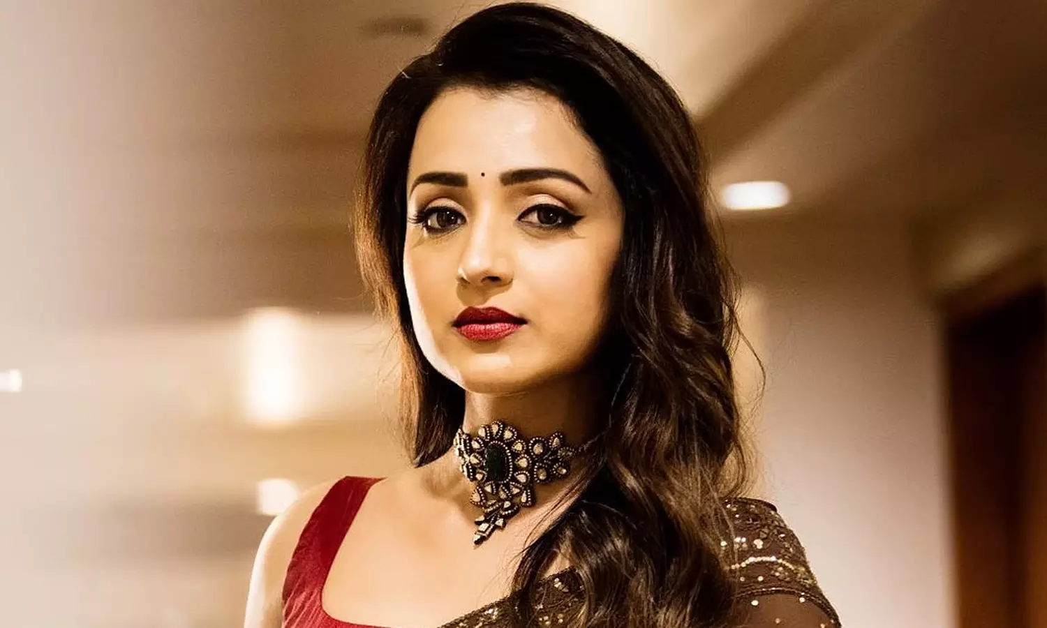 பெயர் தெரியாத கோழைகளே... விமர்சனங்களுக்கு திரிஷா பதிலடி பெயர் தெரியாத கோழைகளே... விமர்சனங்களுக்கு திரிஷா பதிலடி