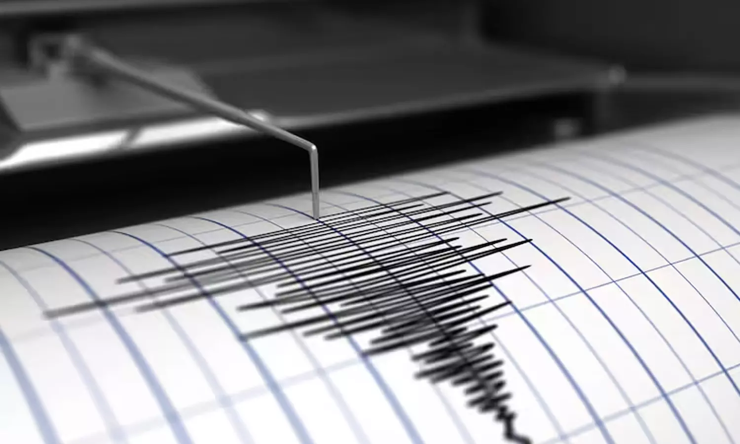 பாகிஸ்தானில் நிலநடுக்கம்- ரிக்டர் அளவில் 5.3ஆக பதிவு