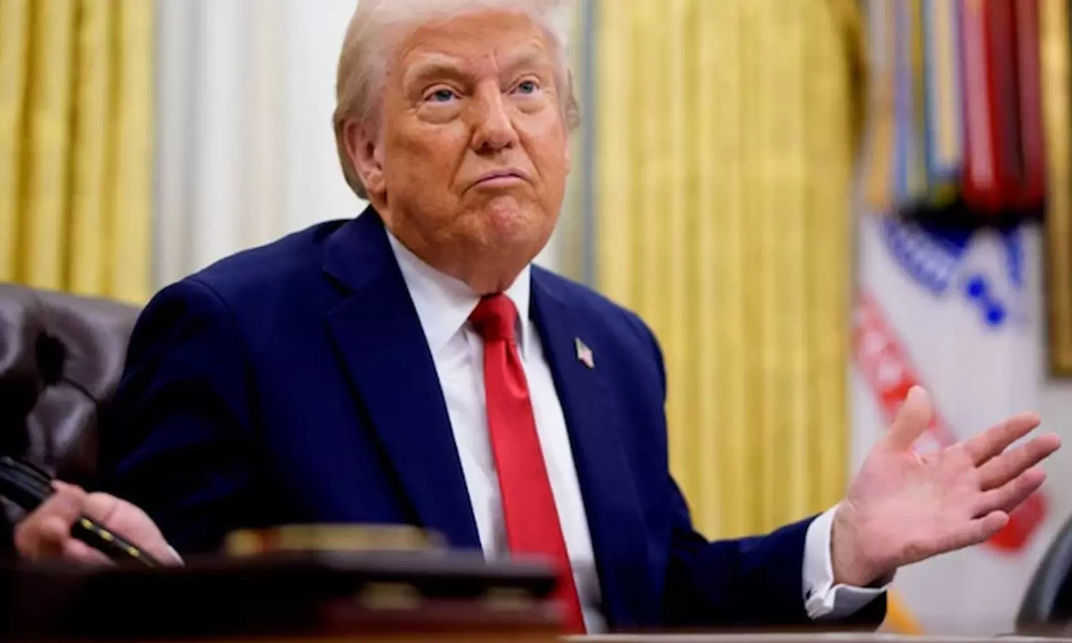 பரஸ்பர வரி விதிப்பில் இருந்து ஸ்மார்ட்போன்கள், லேப்டாப்களுக்கு விலக்கு: அதிபர் டிரம்ப்