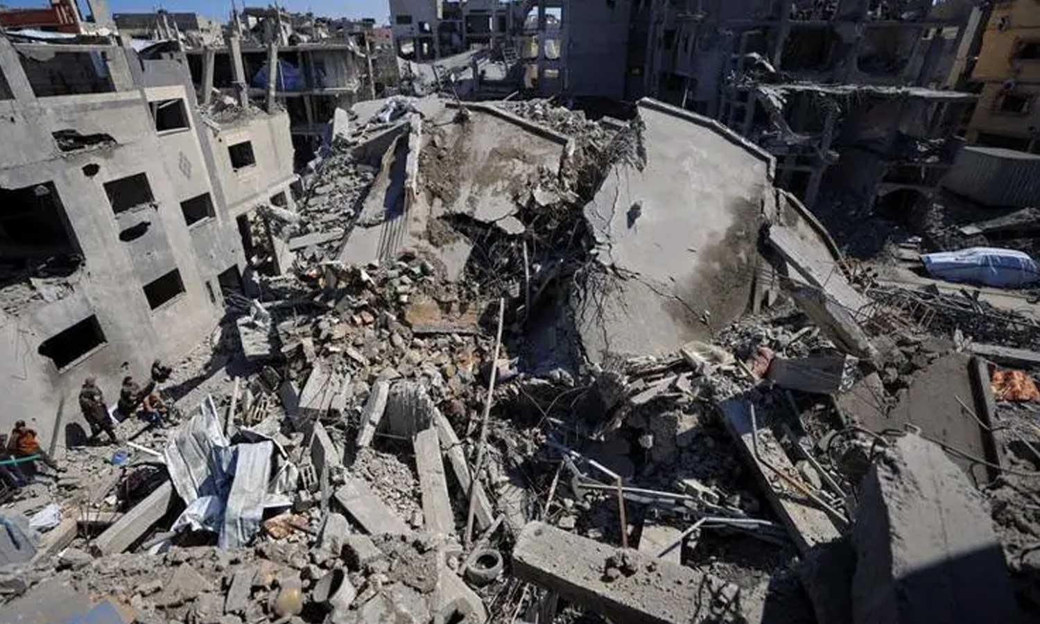 காசாவில் ஆஸ்பத்திரி மீது இஸ்ரேல் குண்டுவீச்சு