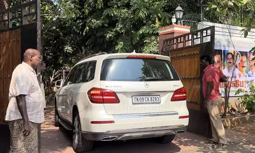 திண்டிவனம் தைலாபுரம் தோட்டத்தில் ராமதாசுடன் சைதை துரைசாமி சந்திப்பு- பா.ம.க. நிர்வாகிகளும் ஆலோசனை