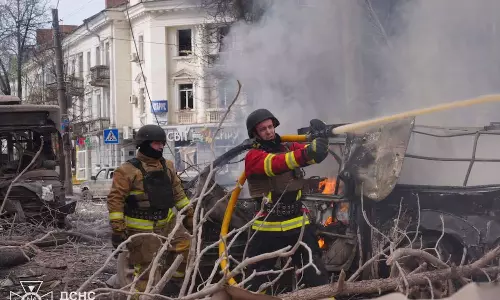 உக்ரைன் மீது ரஷியா ஏவுகணைத் தாக்குதல் - 21 பேர் பலி - 83 பேர் படுகாயம்