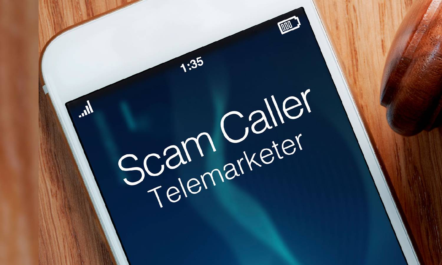 மோசடிகளை தடுக்க மொபைல் போன்களில் கால் செய்பவர்களின் பெயர்களை காட்டும் புதிய திட்டம்