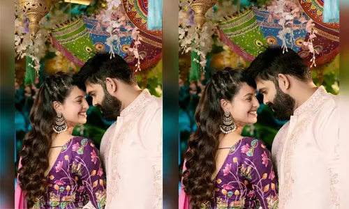 வருங்கால கணவருடன் நடிகை அபிநயா