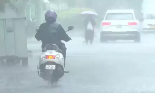 சென்னையில் அடுத்த ஒரு மணிநேரத்திற்கு மழை நீடிக்கும்