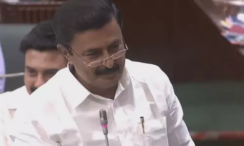 தமிழ் அறிஞர்களுக்கு உதவித்தொகை உயர்வு- சட்டசபையில் அமைச்சர் மு.பெ.சாமிநாதன் அறிவிப்பு