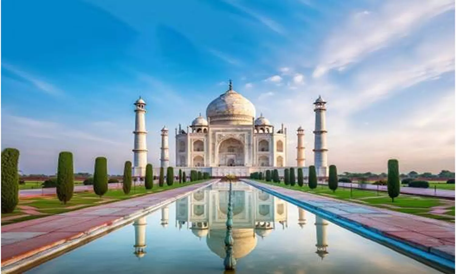 உலக பாரம்பரிய தினம்: தாஜ்மகால் உள்ளிட்ட நினைவுச் சின்னங்களுக்கு இன்று இலவச அனுமதி உலக பாரம்பரிய தினம்: தாஜ்மகால் உள்ளிட்ட நினைவுச் சின்னங்களுக்கு இன்று இலவச அனுமதி