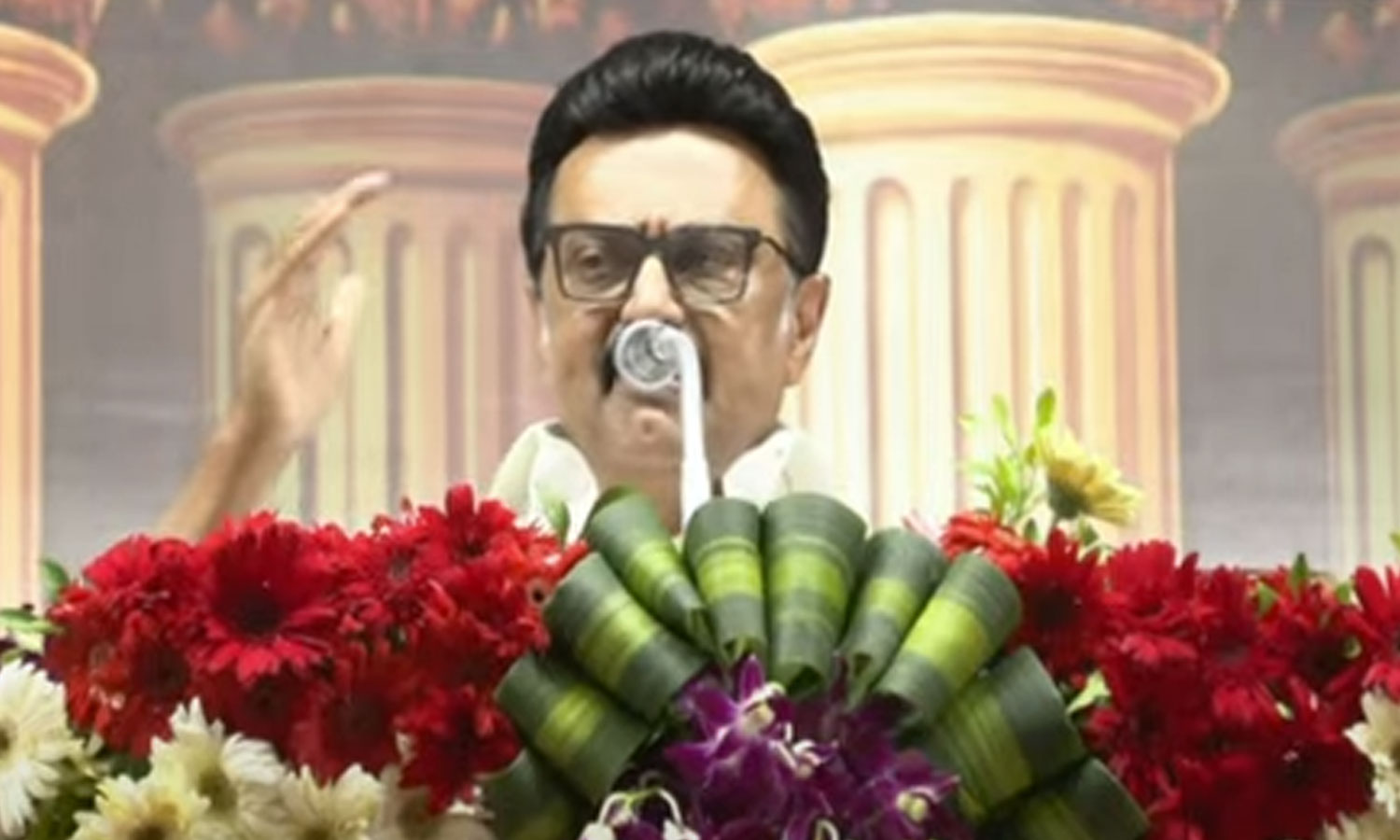 திருவள்ளூர் மாவட்டத்திற்கு 5 முக்கிய அறிவிப்புகளை வெளியிட்டார் முதலமைச்சர் மு.க.ஸ்டாலின் திருவள்ளூர் மாவட்டத்திற்கு 5 முக்கிய அறிவிப்புகளை வெளியிட்டார் முதலமைச்சர் மு.க.ஸ்டாலின்