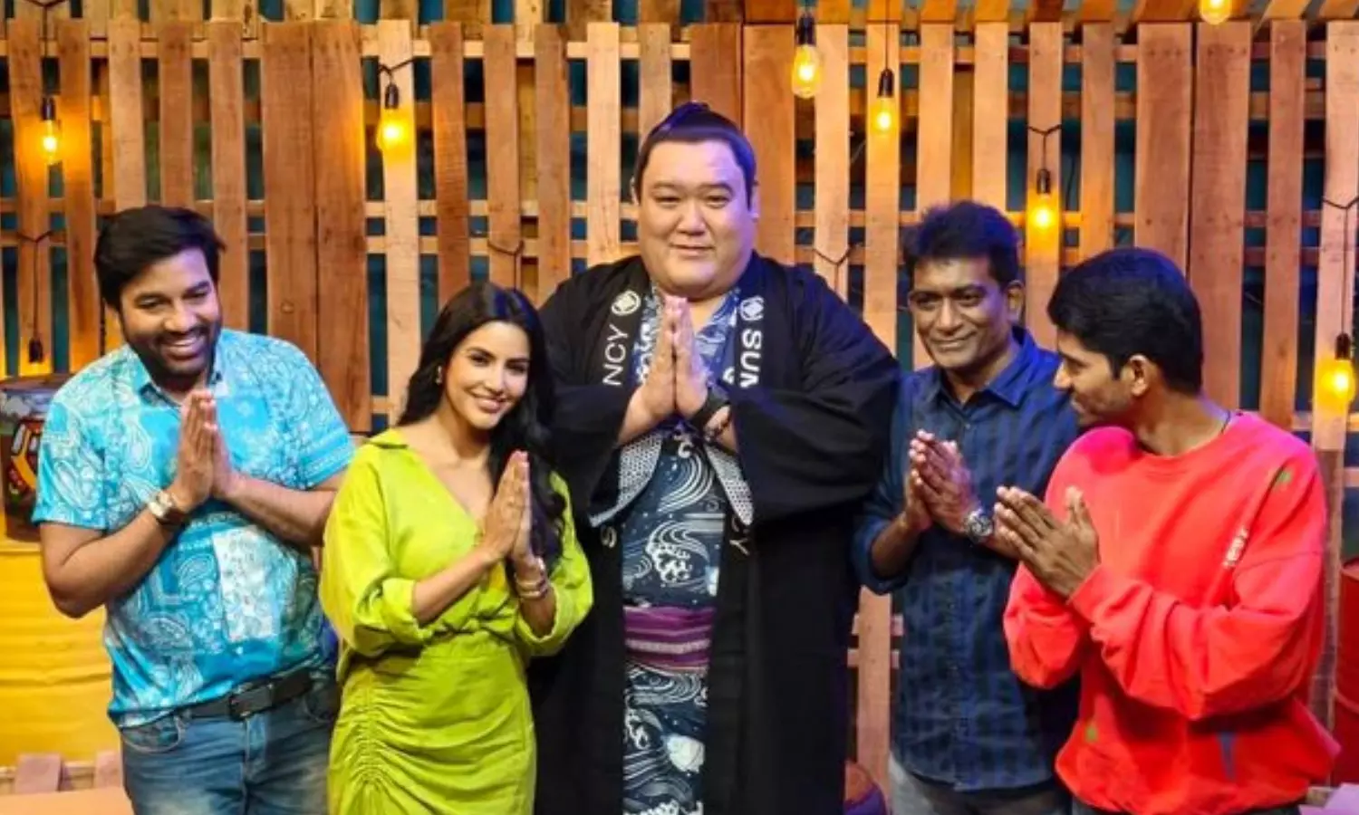 மிர்ச்சி சிவா நடித்த `சுமோ படத்தின் Theme Song ரிலீஸ்