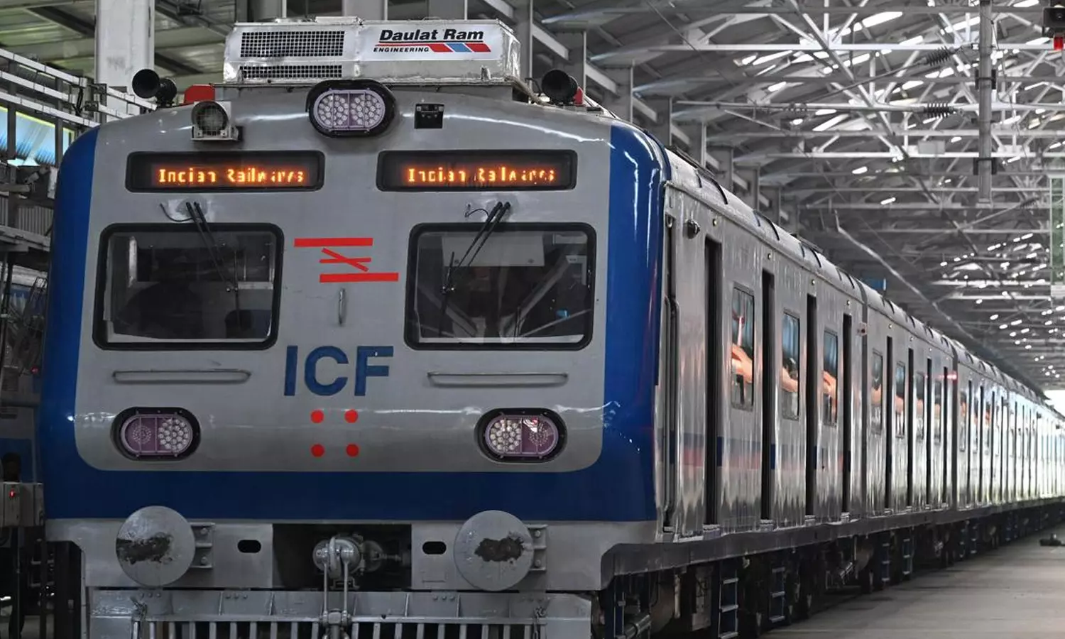 தமிழ்நாட்டின் முதல் குளிர்சாதன மின்சார ரெயில் சேவை நாளை முதல் இயக்கம்