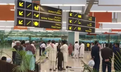 பாகிஸ்தானில் கடந்த மூன்று மாதங்களில் 1.72 லட்சம் பேர் வெளிநாடுகளுக்கு பயணம்: காரணம் இதுதான்..!