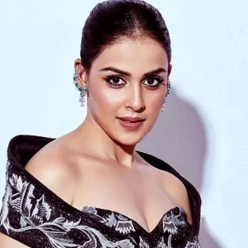 ஜெனிலியா தேஷ்முக் ஜெனிலியா தேஷ்முக்