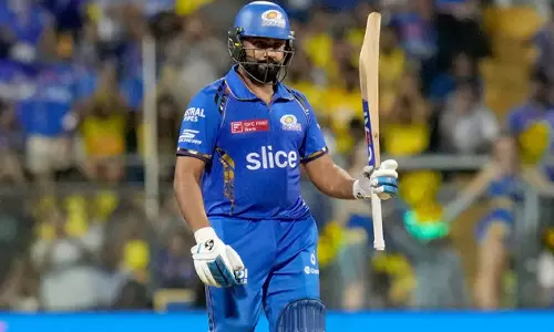 சிஎஸ்கேவுக்கு எதிராக ஆட்டநாயகன்.. கோலி, தவான் சாதனைகளை முறியடித்த ரோகித்