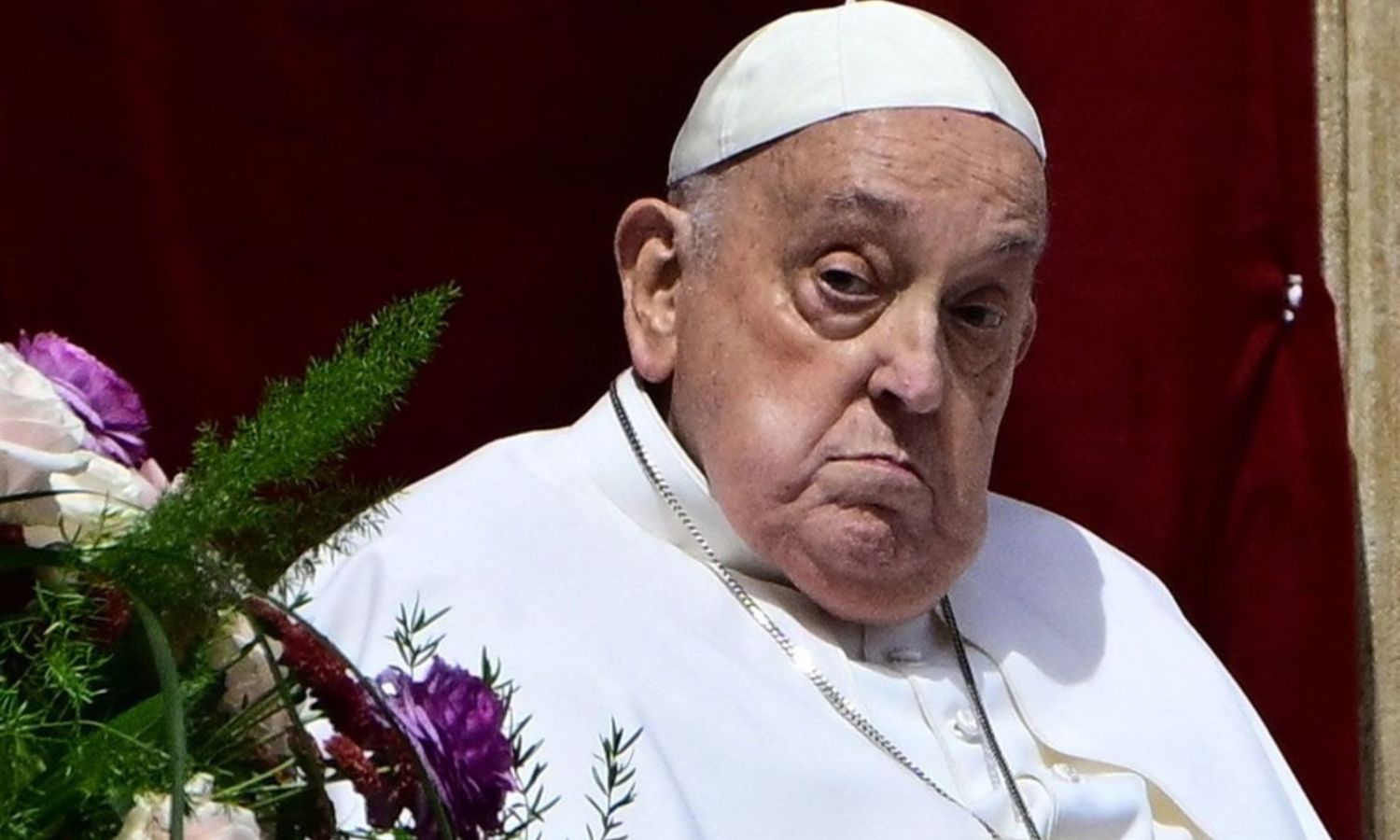 100 வருடங்களுக்குப் பின்.. வாடிகனுக்கு வெளியே அடக்கம் செய்யப்படும் முதல் போப் - என்ன காரணம்?