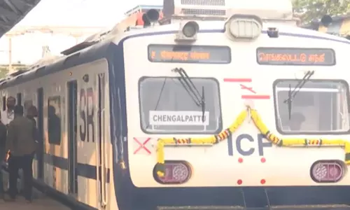 புறநகர் ஏ.சி. ரெயிலுக்கான கட்டணம் குறைய வாய்ப்புள்ளதா? - தெற்கு ரெயில்வே விளக்கம்