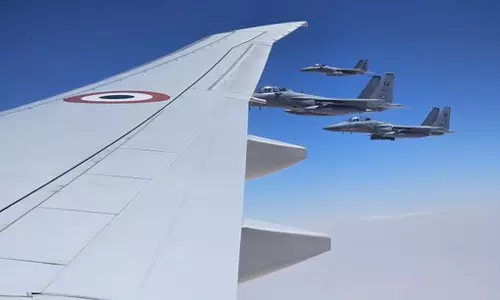 பிரதமர் மோடி விமானத்துக்கு எப்-15 போர் விமானம் மூலம் பாதுகாப்பு வழங்கிய சவுதி அரேபியா