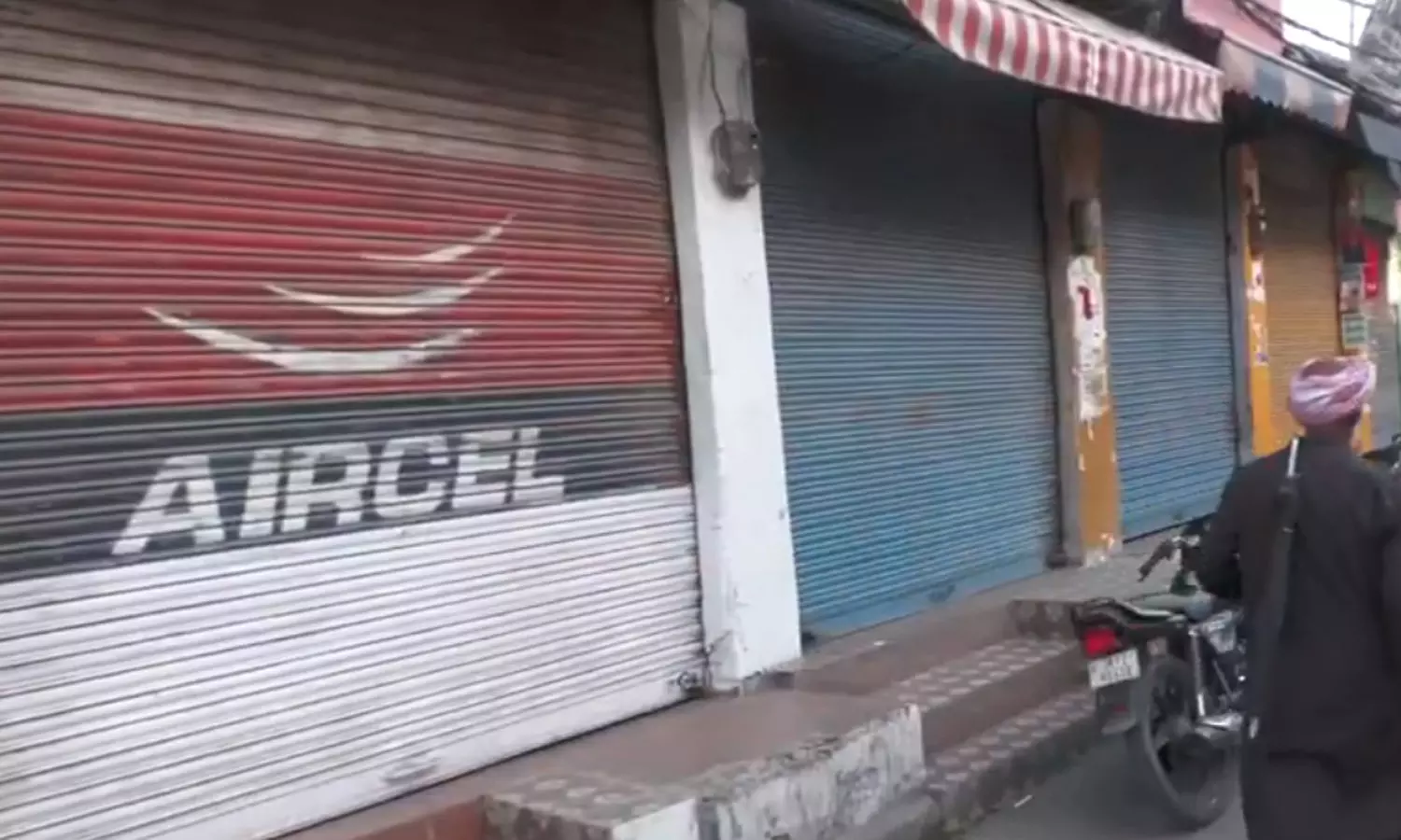 பஹல்காம் தாக்குதலை கண்டித்து ஜம்மு காஷ்மீரில் முழு அடைப்பு