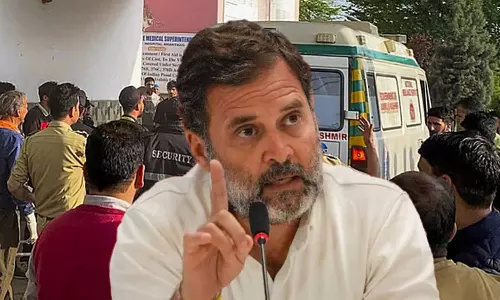 பஹல்காம் தாக்குதல்: பாதிக்கப்பட்டவர்களின் குடும்பங்களுக்கு ராகுல் காந்தி ஆறுதல்