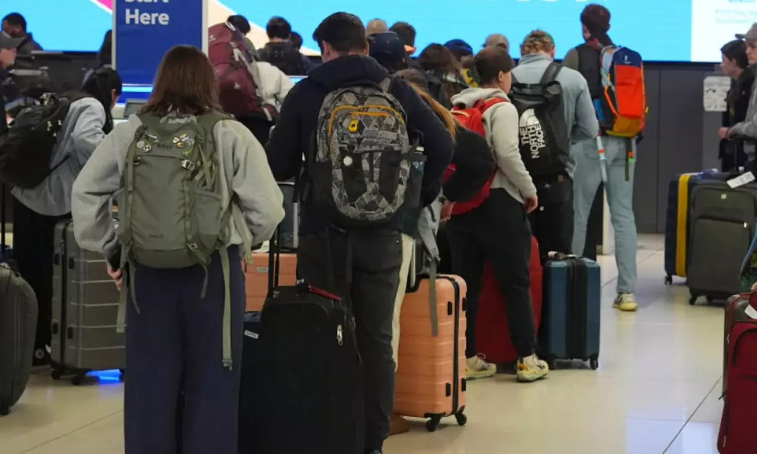 ஜம்மு காஷ்மீருக்கு சுற்றுலா செல்ல வேண்டாம் - அமெரிக்க தூதரகம் அறிவுறுத்தல்