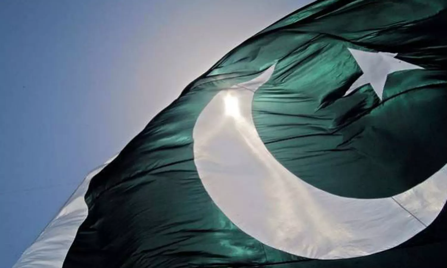 காஷ்மீர் தாக்குதலுக்கு பதிலடி கொடுக்க இந்தியா திட்டம் - பாகிஸ்தான் அவசர ஆலோசனை காஷ்மீர் தாக்குதலுக்கு பதிலடி கொடுக்க இந்தியா திட்டம் - பாகிஸ்தான் அவசர ஆலோசனை