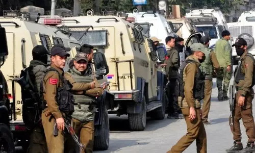 பஹல்காம் தாக்குதல் எதிரொலி - ஜம்மு காஷ்மீரில் 1500க்கும் மேற்பட்டோர் கைது