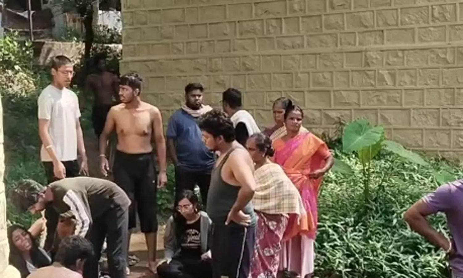 சுற்றுலா சென்ற சென்னை மருத்துவ மாணவர்கள் 3 பேர் ஆற்றில் மூழ்கி உயிரிழப்பு