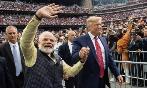 டிரம்ப் பரஸ்பர வரிவிதிப்புக்கு பின்.. அமெரிக்காவுடன் ஒப்பந்தம் செய்யும் முதல் நாடு இந்தியா