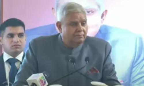 அரசியல் அமைப்பை பாதுகாக்க ஆளுநர் ஆர்.என்.ரவி தீர்க்கத்துடன் செயல்படுகிறார் - துணை ஜனாதிபதி