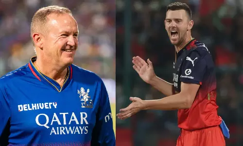 நெருக்கடியான நேரத்தில் ஹேசில்வுட் கிரேட்..! ஆண்டி பிளவர் புகழாரம்