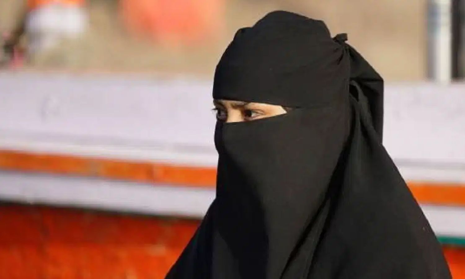 இந்துக்களால் கொல்லப்பட வேண்டும்.. இஸ்லாமிய கர்ப்பிணி பெண்ணுக்கு சிகிச்சை மறுத்த மருத்துவர்