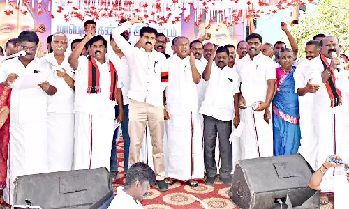 சாதி, மதத்தின் அடிப்படையில் ஒருபோதும் தலைவர்களை தேர்ந்தெடுக்காதீர்கள் - துரை வைகோ