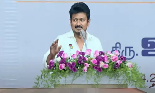 கோவையில் சர்வதேச தரத்தில் ஹாக்கி மைதானம்- அடிக்கல் நாட்டிய துணை முதலமைச்சர்