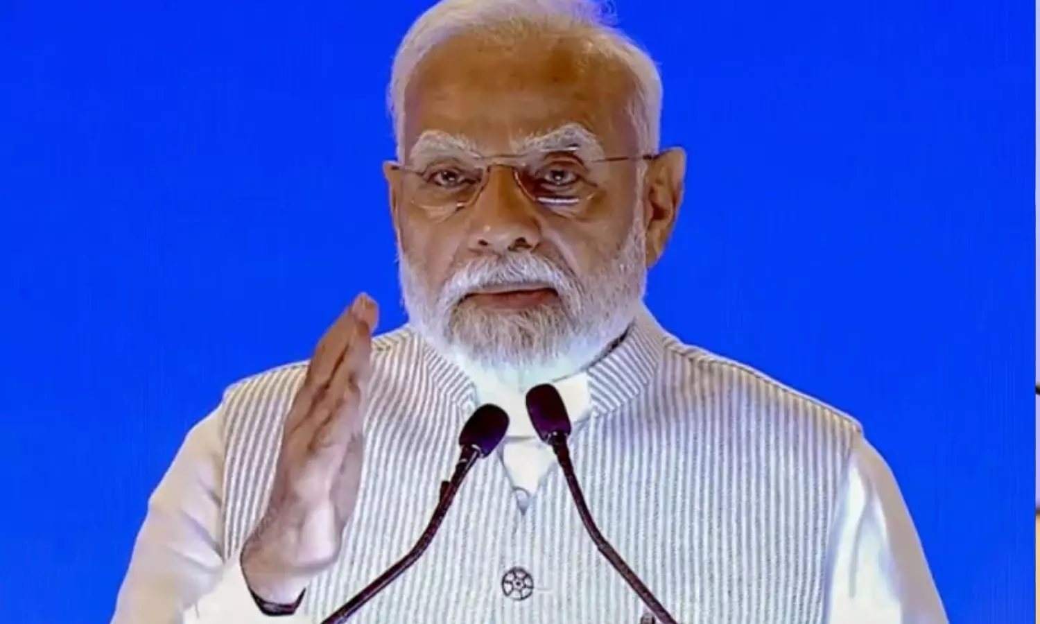 நாட்டின் கல்வி முறையை நவீனமயமாக்குவதில் அரசு செயல்பட்டு வருகிறது - பிரதமர் மோடி