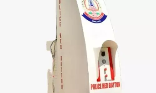 பெண்களின் பாதுகாப்புக்காக 24 மணி நேரமும் இயங்கும் Red-Button Robotic COP - சென்னை காவல்துறை அறிவிப்பு