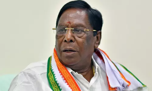 புதுவை பா.ஜ.க. பிரமுகர் கொலையில் அரசியல் பின்னணி- நாராயணசாமி திடுக் தகவல்