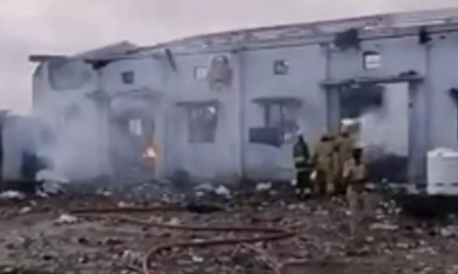 சாத்தூர் அருகே பட்டாசு குடோனில் தீவிபத்து