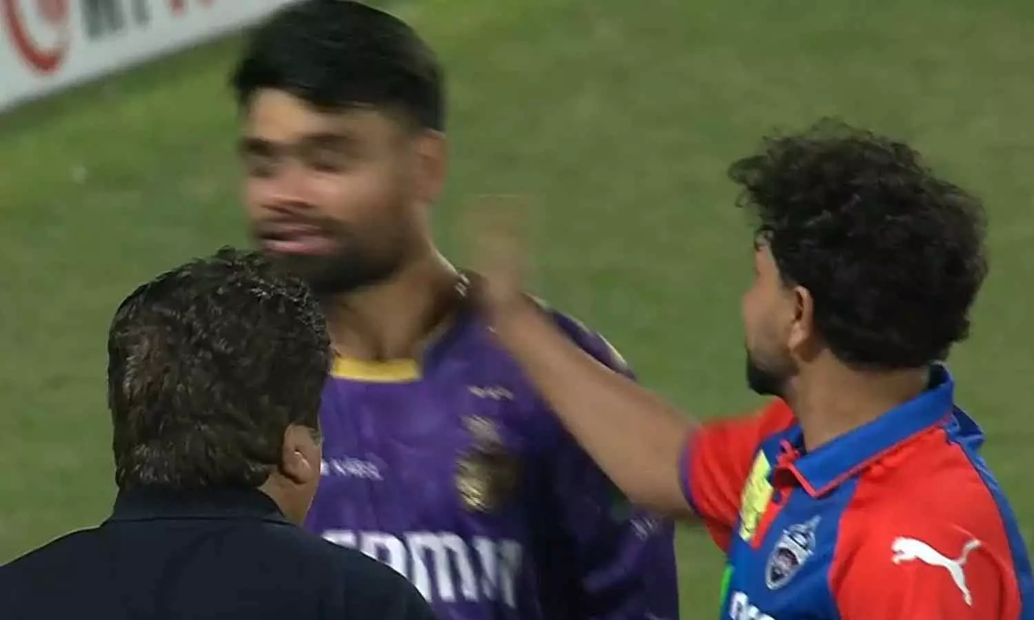 குல்தீப், ரிங்கு சிங் மோதலா? கொல்கத்தா- டெல்லி அணிகள் வீடியோ வெளியிட்டு விளக்கம்