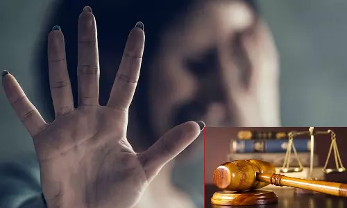 நெல்லை பல்கலைக்கழகத்தில் முன்னாள் மாணவிக்கு பாலியல் தொல்லை: பேராசிரியர் மீது வழக்கு