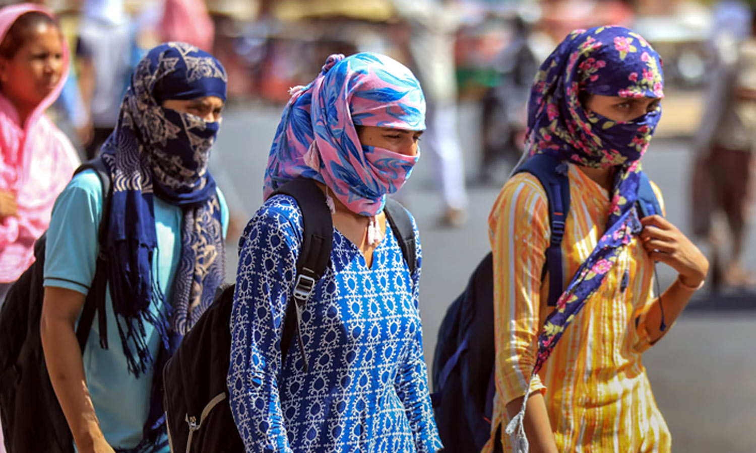 சேலத்தில் 102.2 டிகிரி வெயில் பதிவு - பொதுமக்கள் கடும் அவதி