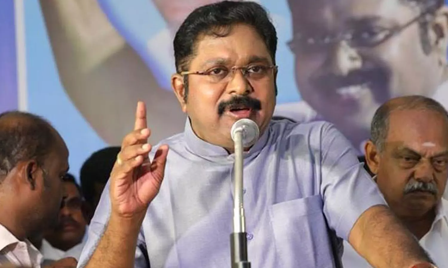 என்னை யாரும் குறைத்து எடைபோட வேண்டாம்- டி.டி.வி. தினகரன் என்னை யாரும் குறைத்து எடைபோட வேண்டாம்- டி.டி.வி. தினகரன்