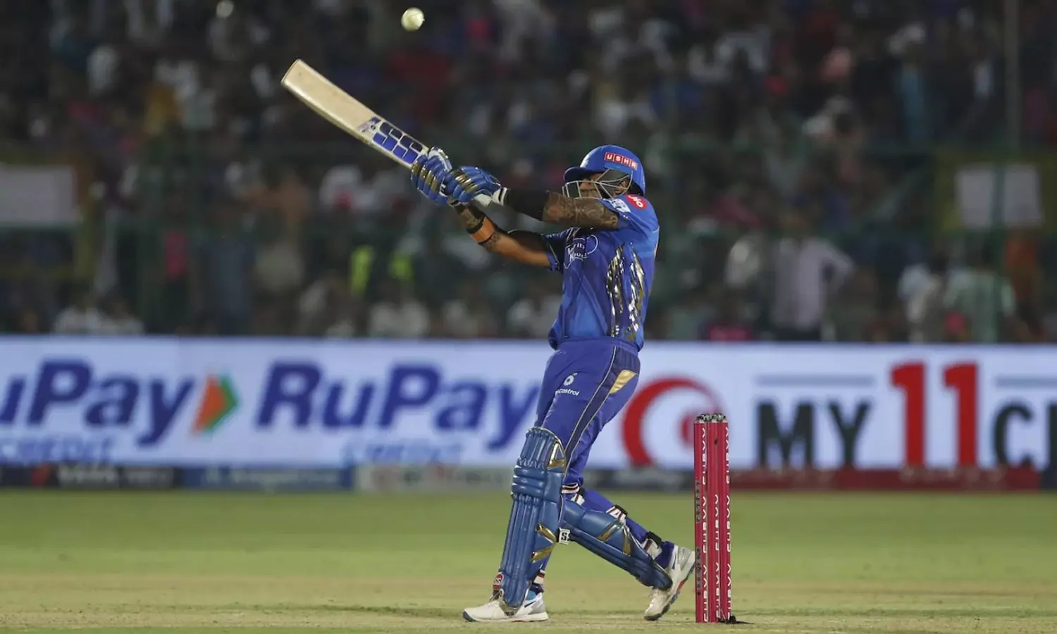 ஐபிஎல் 2025: தொடர்ந்து 11 ஆட்டங்களில் 25 ரன்கள்-சாதனை படைத்த சூர்யகுமார் யாதவ்
