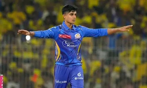 ஐ.பி.எல். தொடரில் இருந்து விலகினார் மும்பை அணியின் வீரர் விக்னேஷ் புத்தூர்